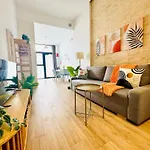 Beautiful Flat Next The Lejlighed Valencia